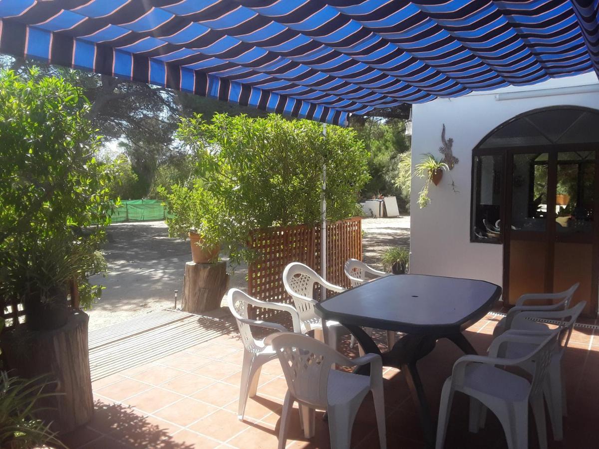 En Finca Las Dunas Dos Chalets Con Jacuzzis En Primera Linea De Playa , Uno De 4 Dormitorios Y Otro De 2 Dormitorios, Llama Al Seiscientos Veintisiete Cuatrocientos Diecisiete Trescientos Noventa Y Ocho Rota Exteriör bild