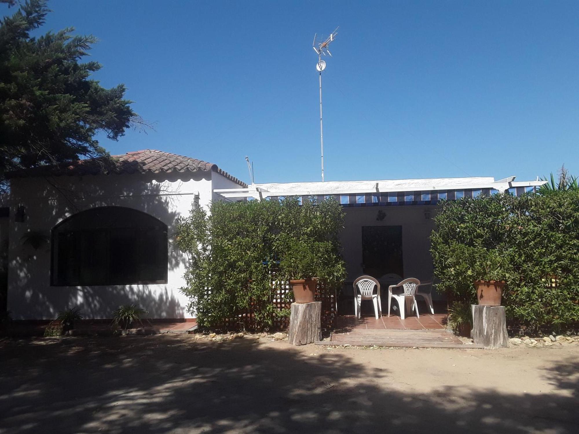 Finca Las Dunas Con Dos Chalets Con Jacuzzis En Primera Linea De Playa Uno De 4 Dormitorios Y Otro De 2 Dormitorios Rota Exteriör bild