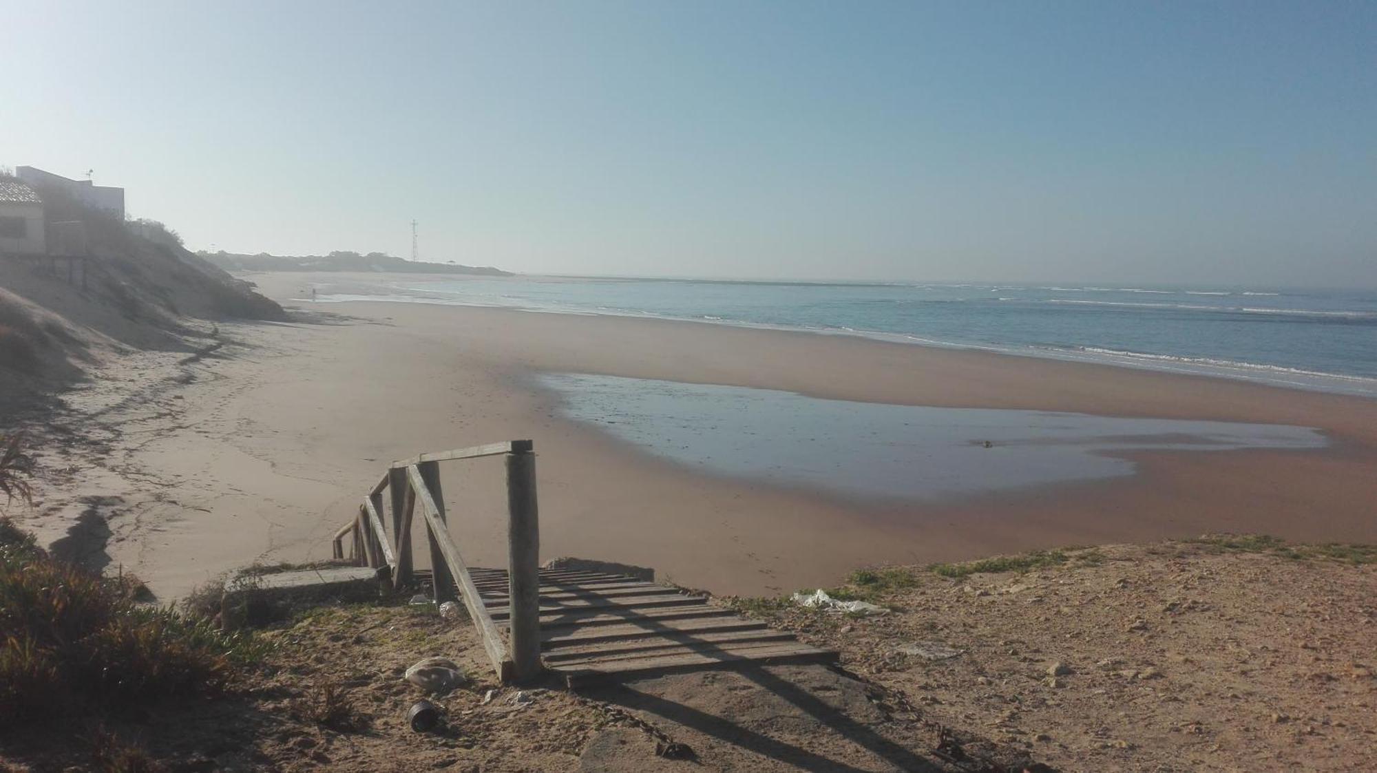 En Finca Las Dunas Dos Chalets Con Jacuzzis En Primera Linea De Playa , Uno De 4 Dormitorios Y Otro De 2 Dormitorios, Llama Al Seiscientos Veintisiete Cuatrocientos Diecisiete Trescientos Noventa Y Ocho Rota Exteriör bild