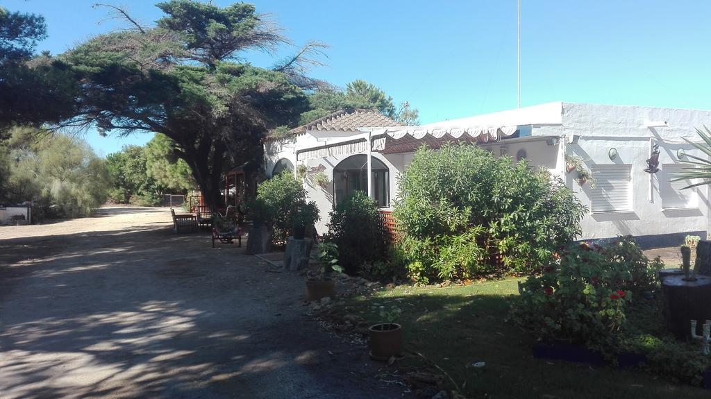 En Finca Las Dunas Dos Chalets Con Jacuzzis En Primera Linea De Playa , Uno De 4 Dormitorios Y Otro De 2 Dormitorios, Llama Al Seiscientos Veintisiete Cuatrocientos Diecisiete Trescientos Noventa Y Ocho Rota Exteriör bild