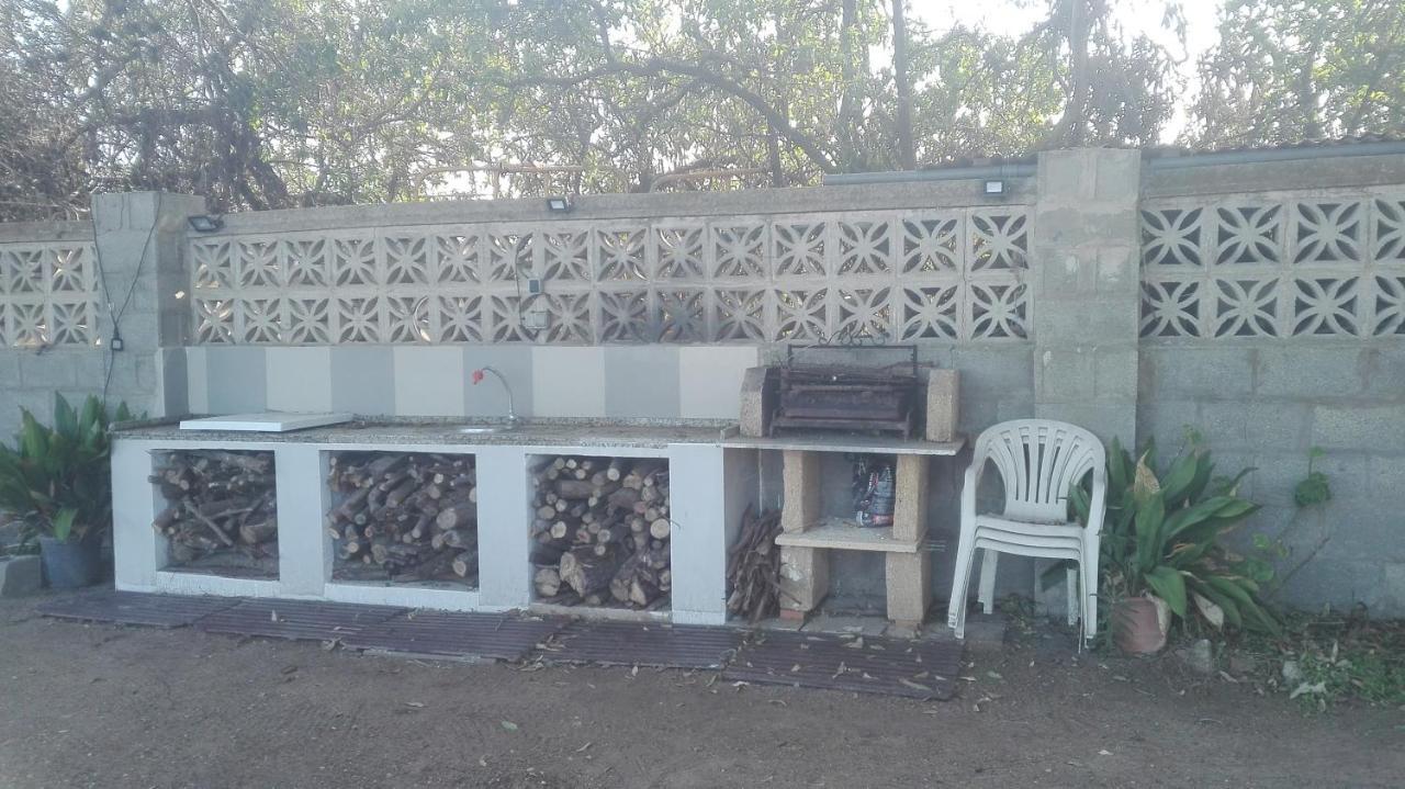 En Finca Las Dunas Dos Chalets Con Jacuzzis En Primera Linea De Playa , Uno De 4 Dormitorios Y Otro De 2 Dormitorios, Llama Al Seiscientos Veintisiete Cuatrocientos Diecisiete Trescientos Noventa Y Ocho Rota Exteriör bild